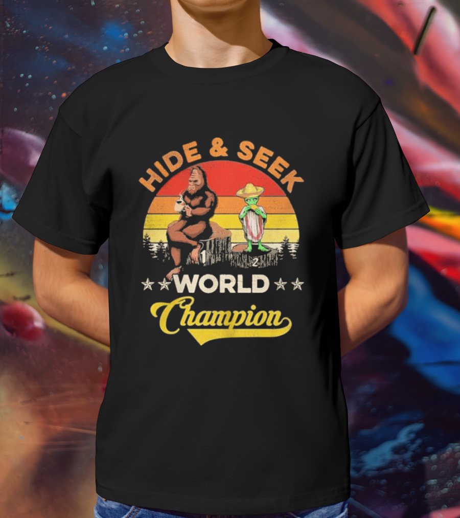 Hide And Seek World Champion Bigfoot Alien Vintage Retro T-Shirt