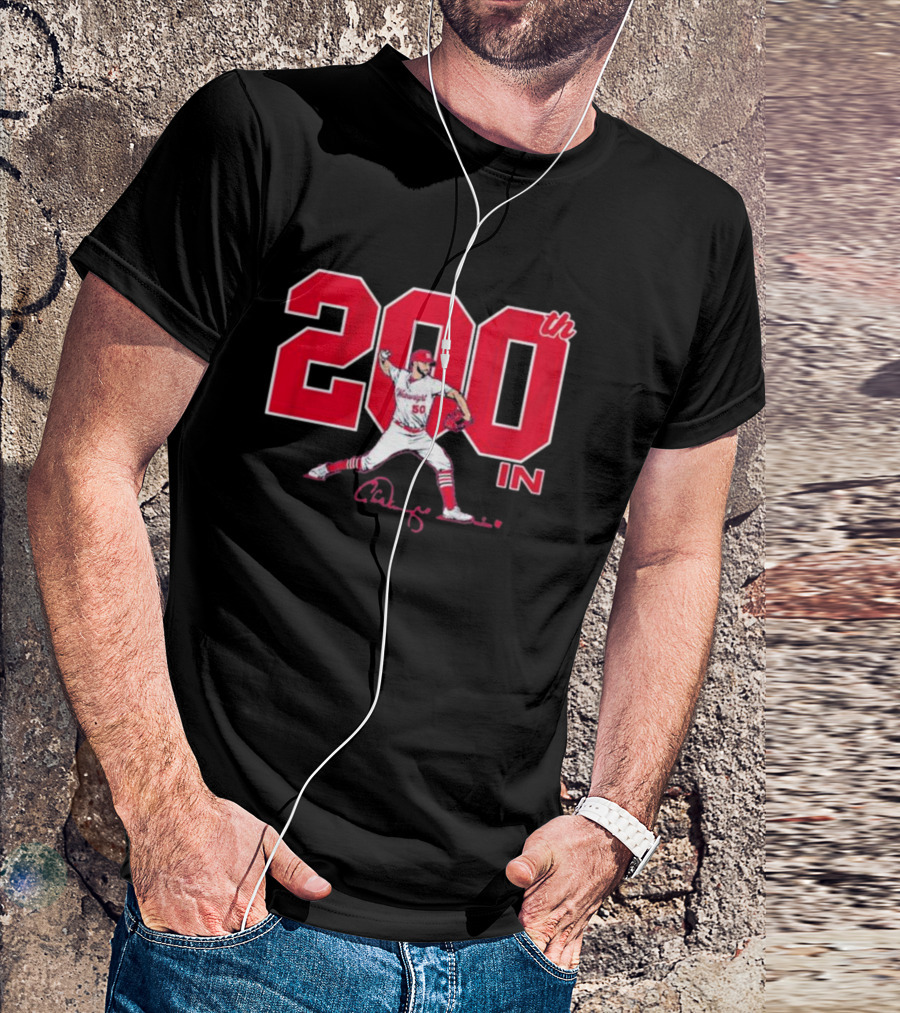St. Louis Cardinals Adam Wainwright 200th Win Signature T-Shirt