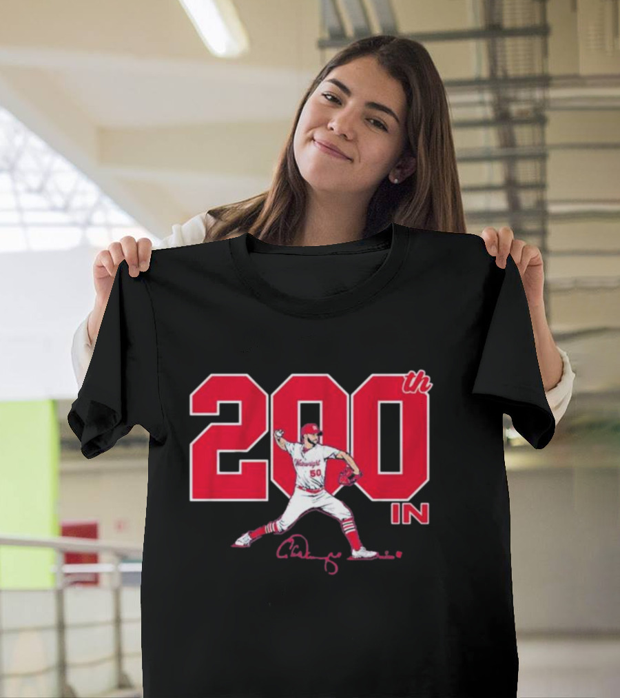 St. Louis Cardinals Adam Wainwright 200th Win Signature T-Shirt