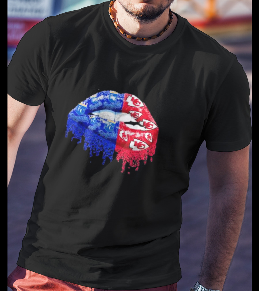 Lips Kansas City Royals KC And Kansas City Chiefs KC T-Shirt