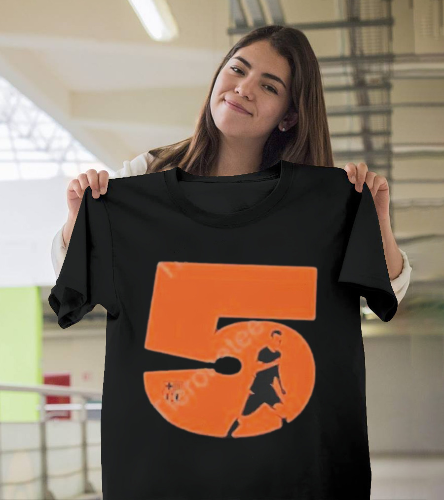 Sergio 5 Soccer Player Silhouette Orange T-Shirt