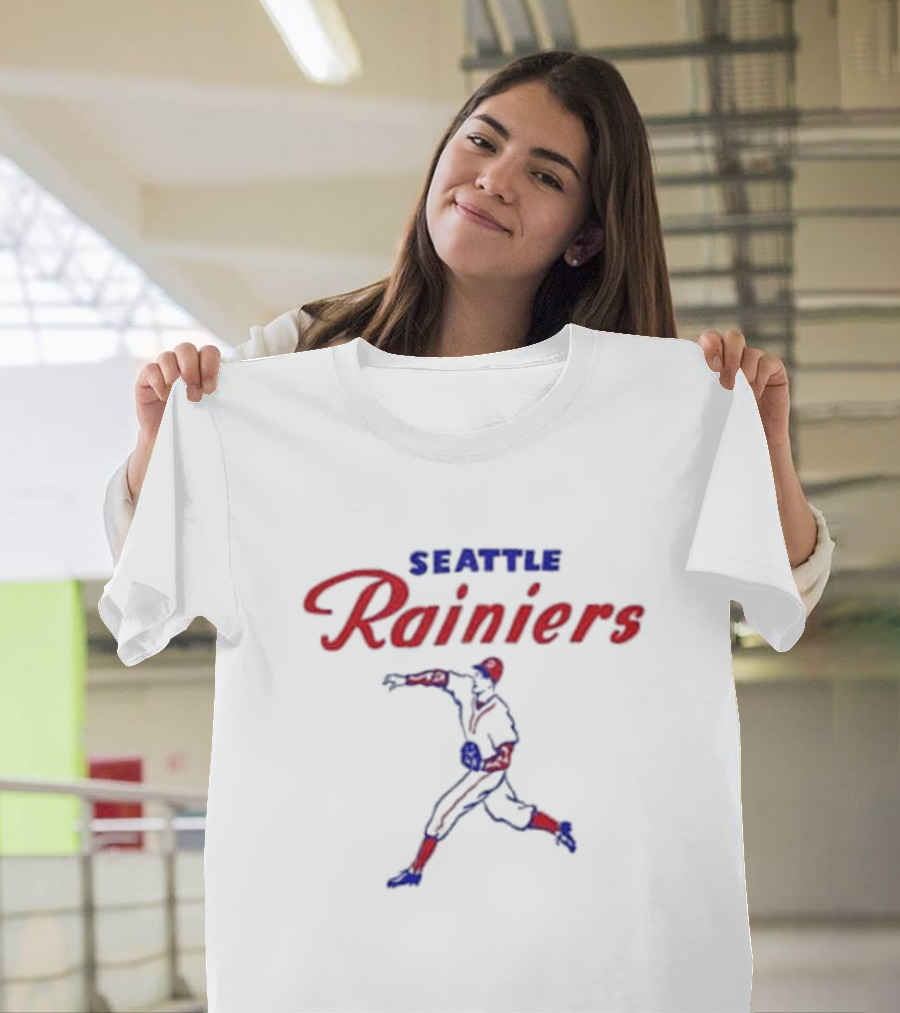 Seattle Rainiers Vintage Baseball Player Throwing T-Shirt
