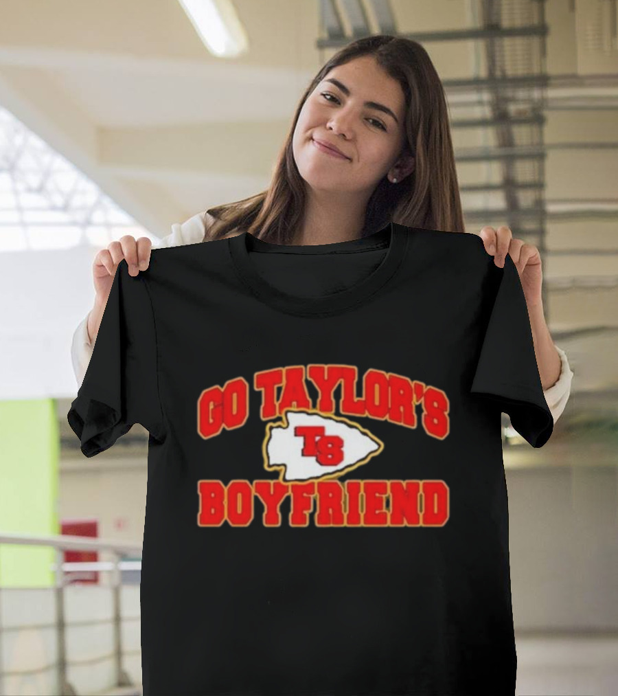 Go Taylor's Boyfriend TS Arrowhead Motif T-Shirt