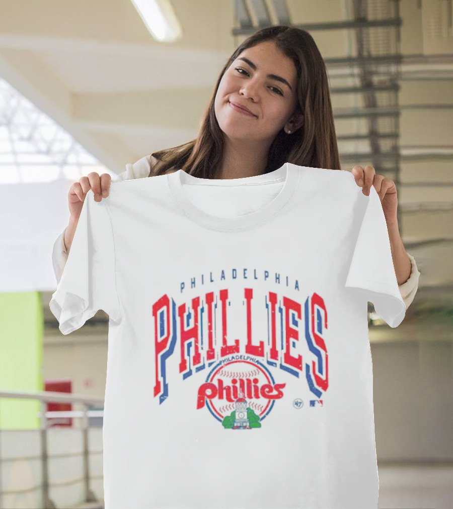 Philadelphia Phillies Vintage Baseball Team T-Shirt