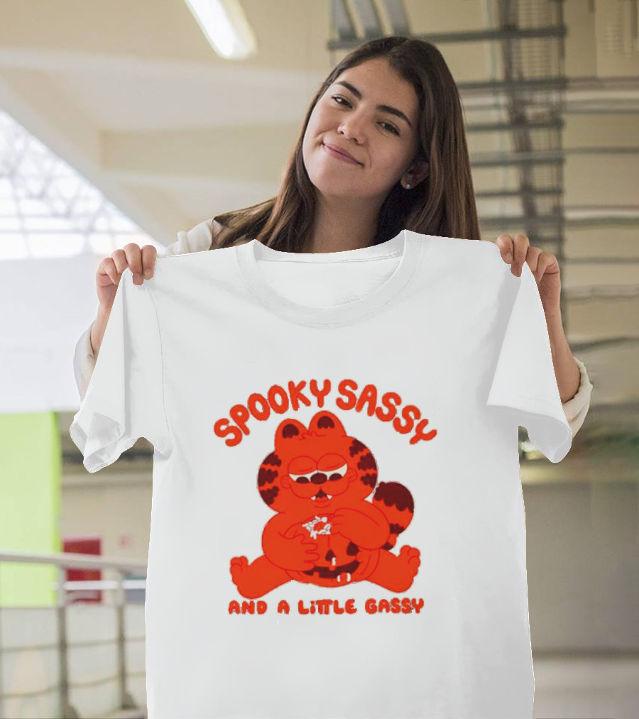 Spooky Sassy And A Little Gassy Halloween Cat Eating Candy T-Shirt