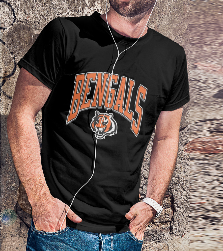 Cincinnati Bengals Roaring Tiger Emblem T-Shirt