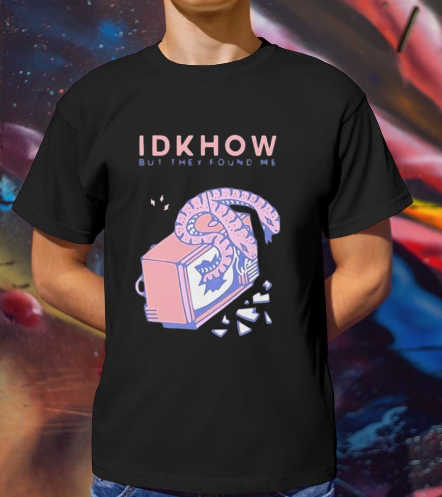 IDKhow But They Found Me Snake Crushed TV Pastel Pink Blue Image T-Shirt