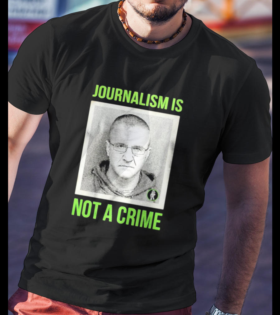 Aidan Kearney Journalism Is Not A Crime Mugshot Image T-Shirt