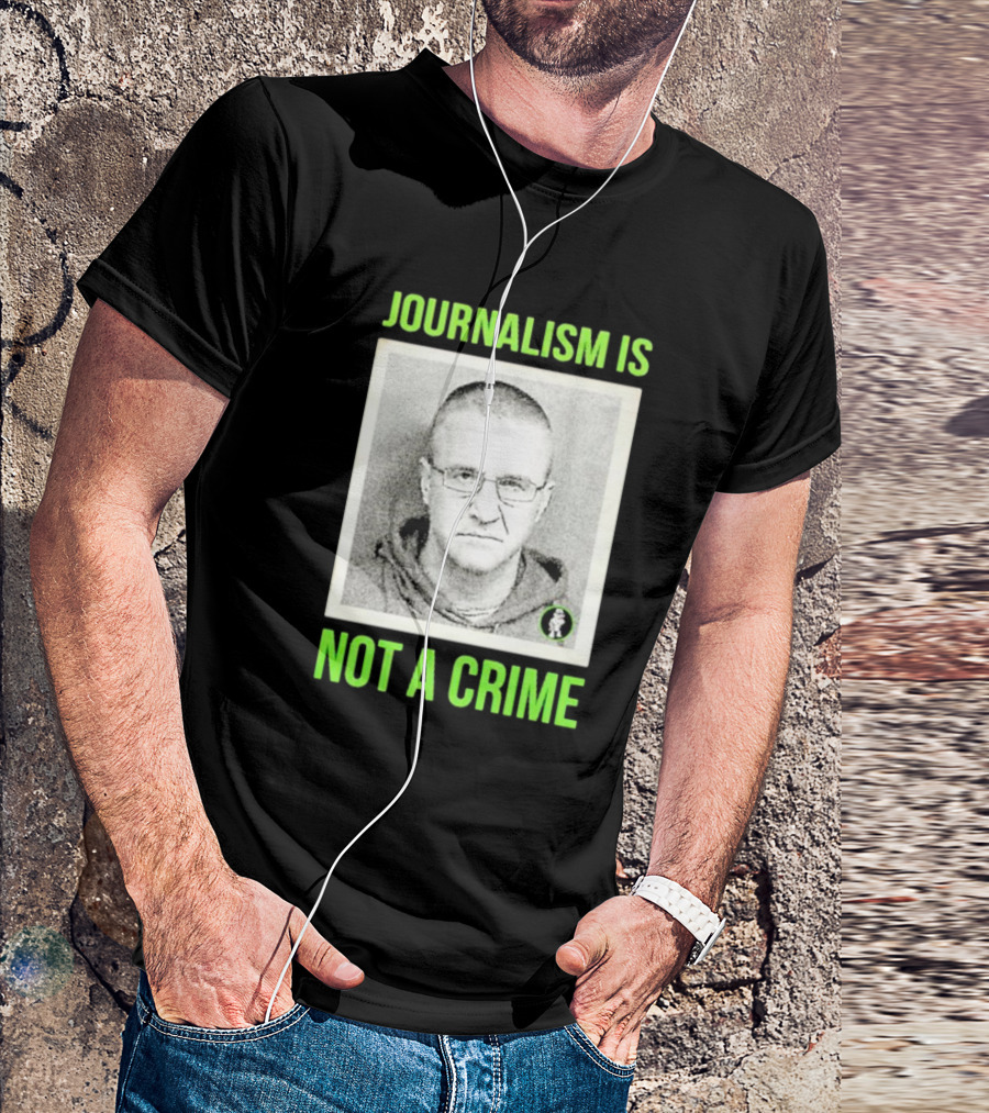 Aidan Kearney Journalism Is Not A Crime Mugshot Image T-Shirt