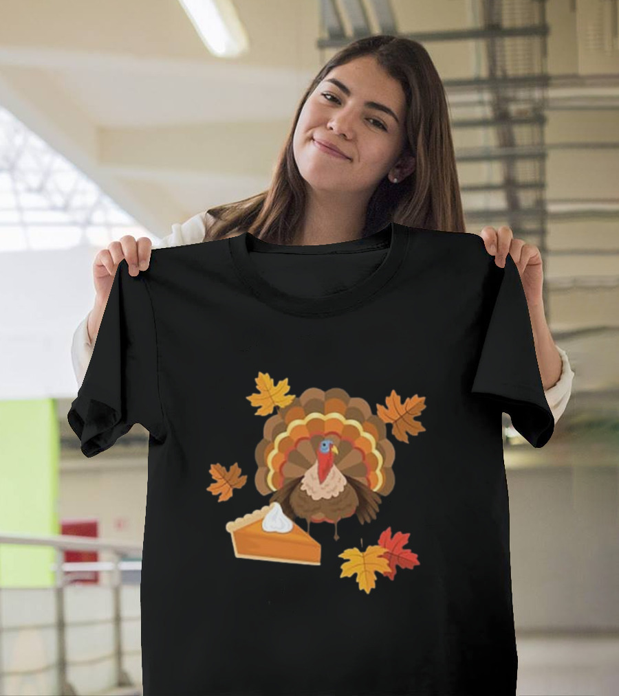 Turkey And Pie With Autumn Leaves T-Shirt