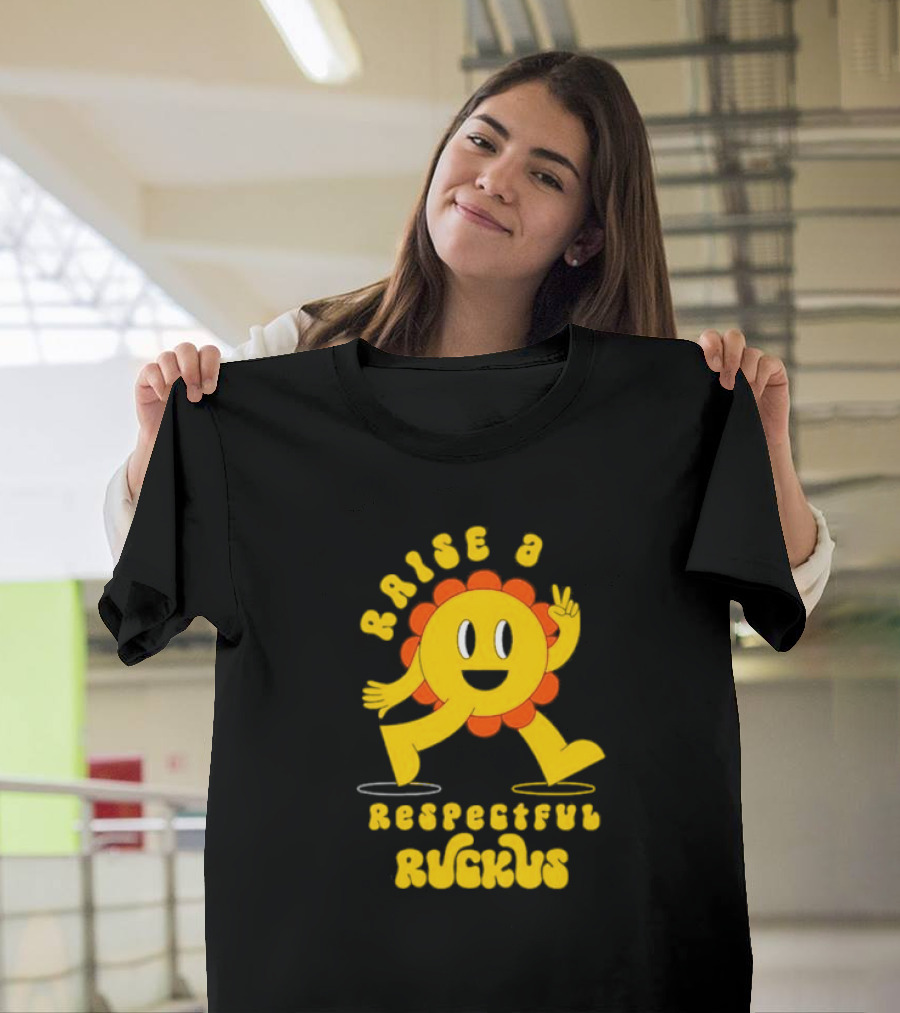 RAISE A RESPECTFUL RUCKUS CHARACTER WALKING WITH PEACE SIGN YELLOW AND ORANGE T-Shirt