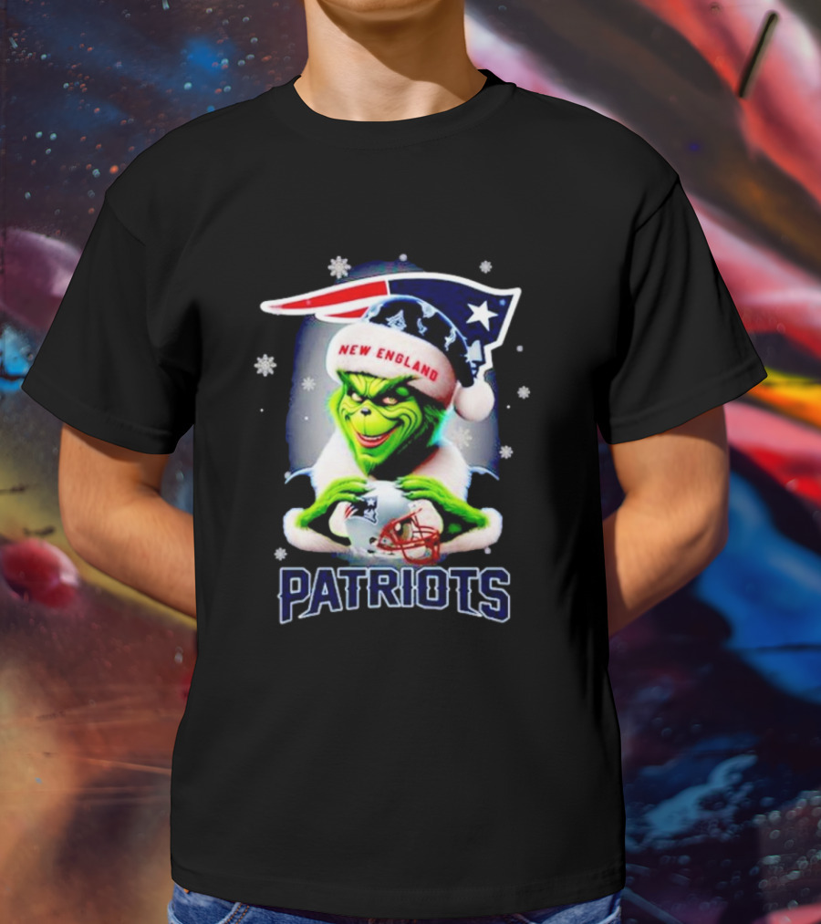 The Grinch Santa New England Patriots Christmas T-Shirt