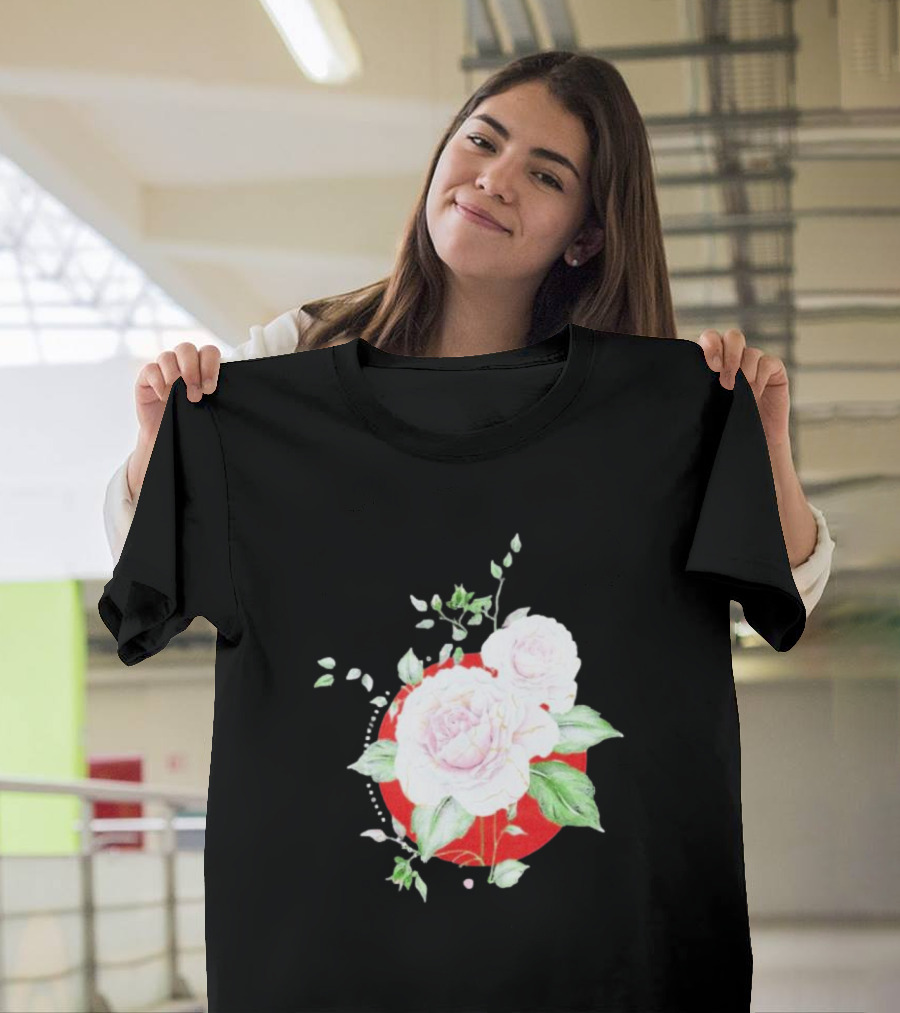 5Yr Kintsugi Rose Floral Design On Red Circle Background T-Shirt