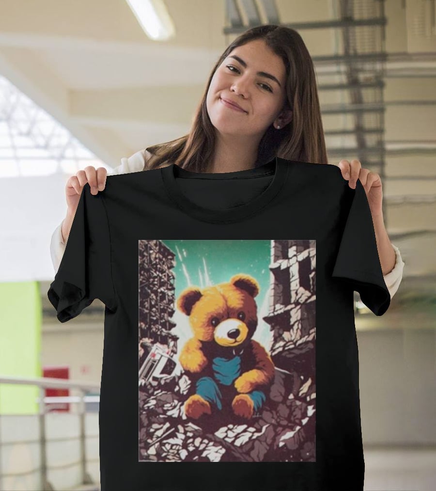 Ceasefire Now Teddy Bear In War-Torn Ruins T-Shirt