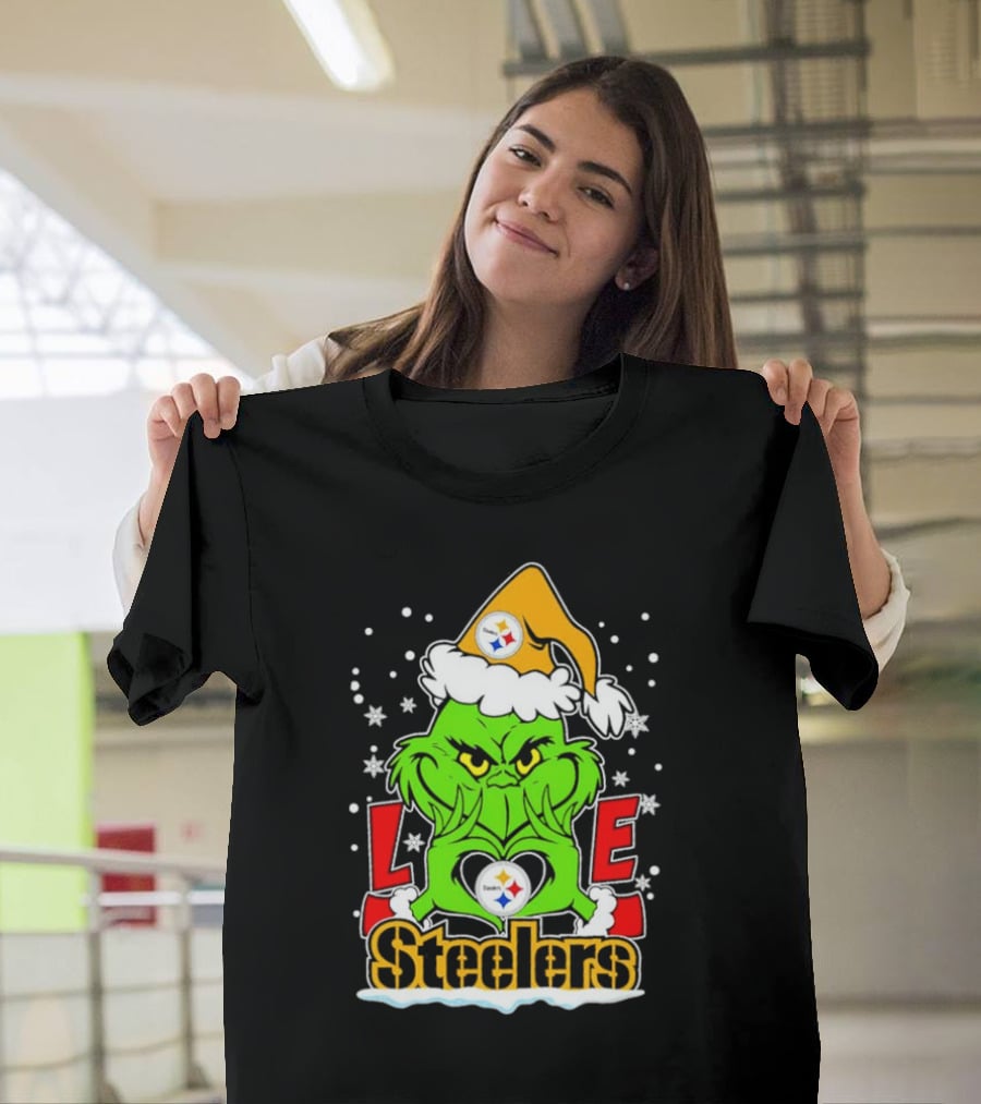 The Grinch Santa Hat Love Pittsburgh Steelers Logo Snowflakes T-Shirt