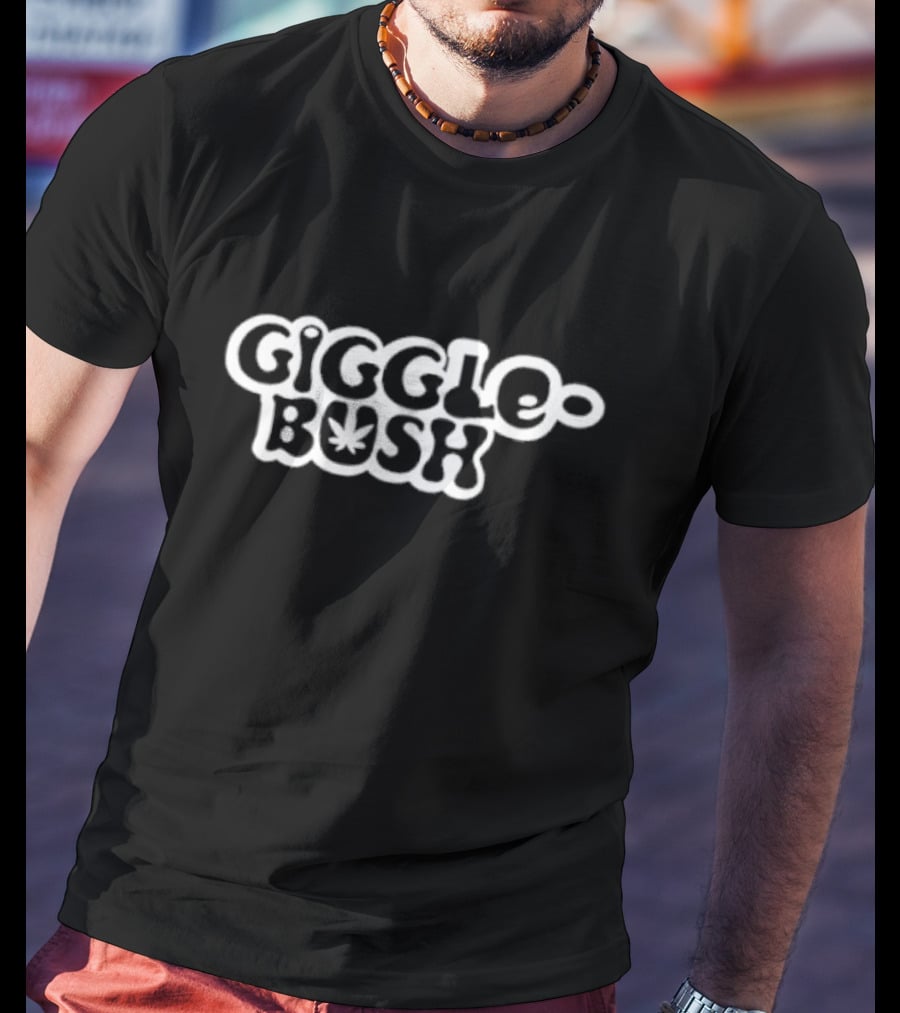 GIGGLE BUSH Cannabis Leaf T-Shirt