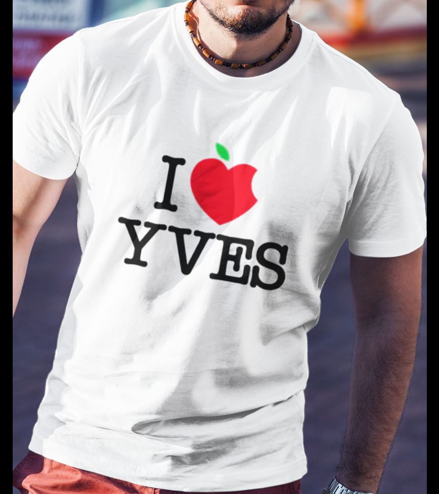 I Heart Apple Yves Red Apple T-Shirt