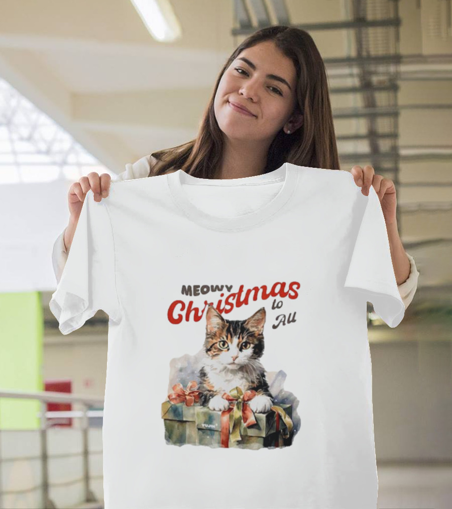 Meowy Christmas To All Cat In Gift Box T-Shirt