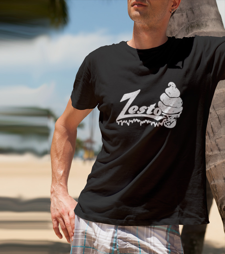 Zesto Ice Cream Drive In Restaurant Vintage T-Shirt