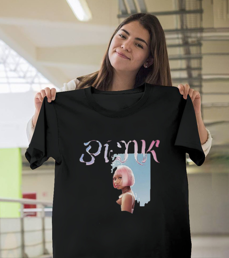 BLΛƆK Nicki Minaj Pink Photo T-Shirt