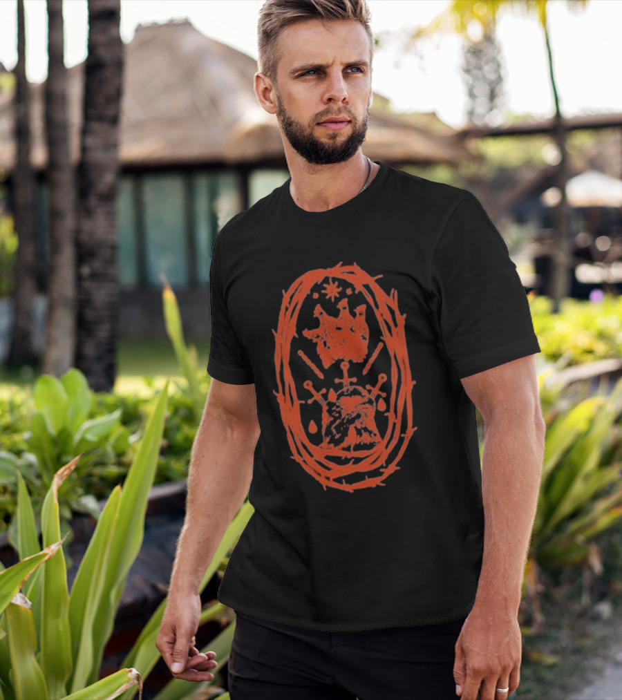 Ideologie Not Your Empire Crown Star Sword Motif T-Shirt