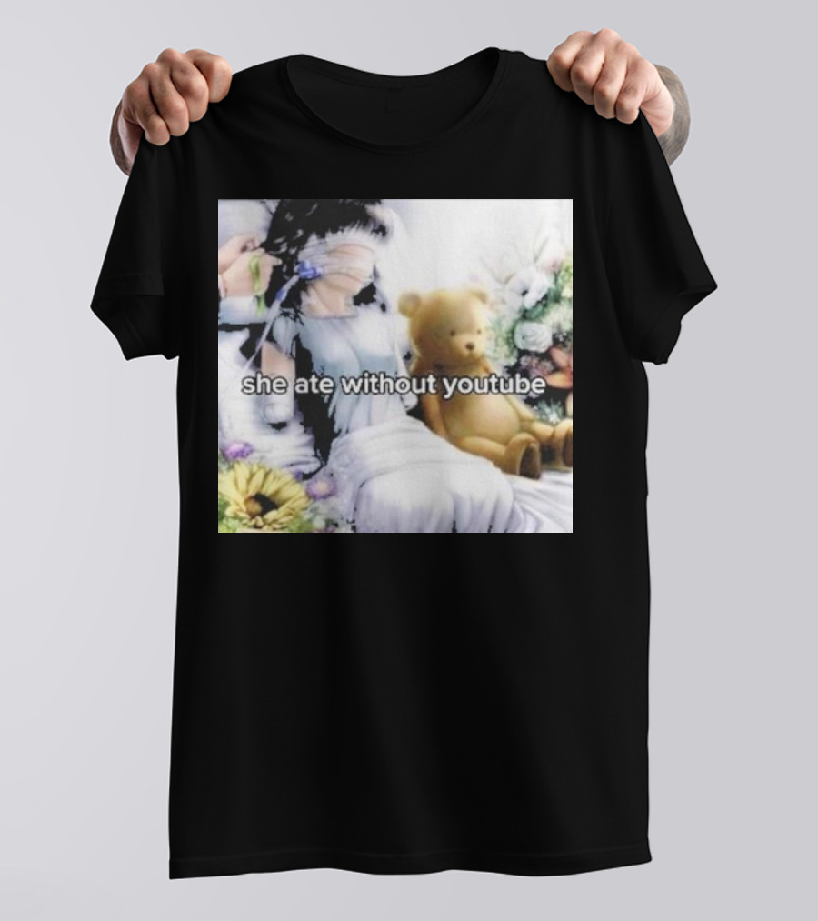 She Ate Without YouTube Floral Teddy Bear Aesthetic T-Shirt