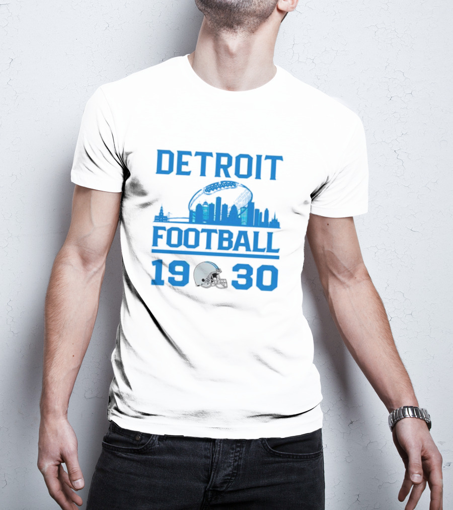Detroit Lions Football 1930 Skyline Helmet Motif T-Shirt