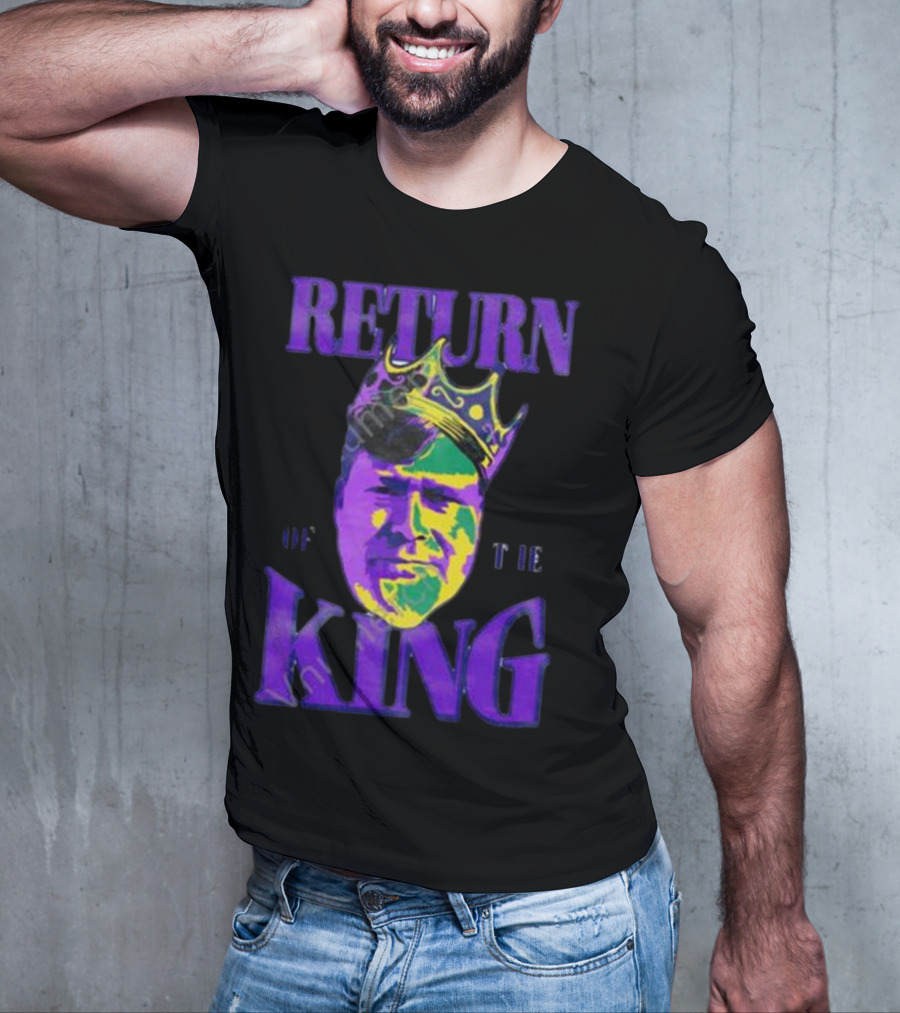 Mintzy Return Of The King Vibrant Portrait With Crown T-Shirt