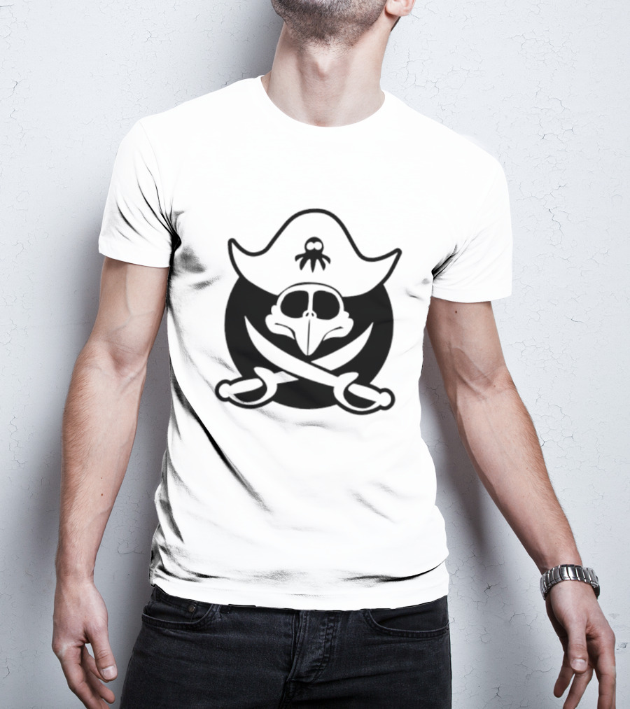 Sascha Grammel Frederic Pirat Skull And Crossed Swords Hat T-Shirt