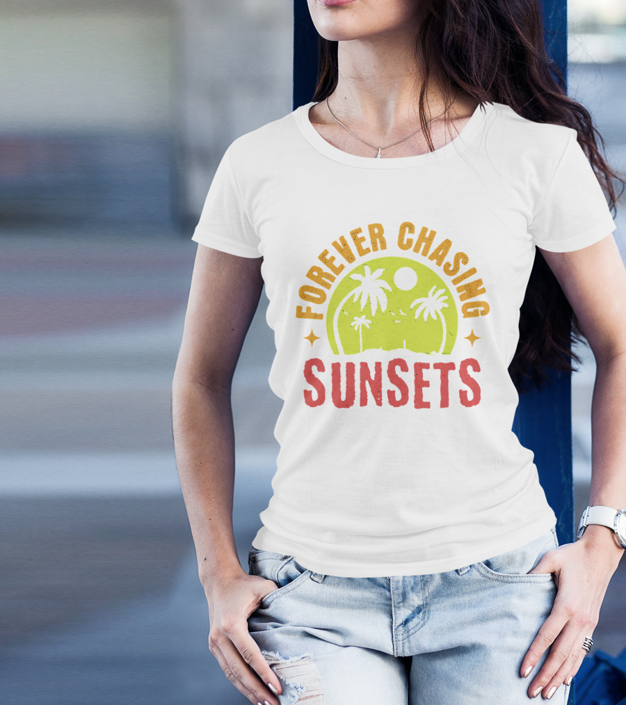 Forever Chasing Sunsets Retro Vintage Summer Vacation T-Shirt