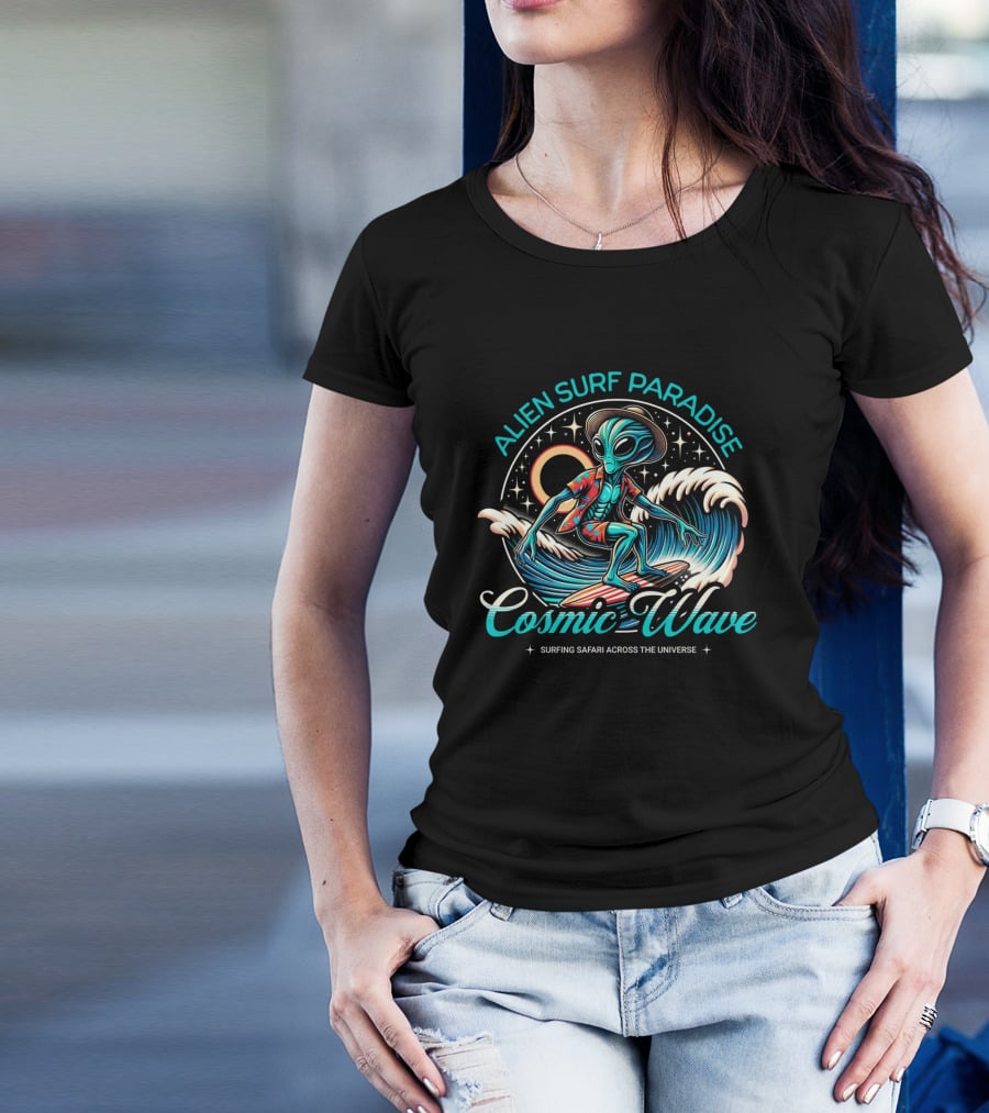 ALIEN SURF PARADISE COSMIC WAVE SURFING SAFARI ACROSS THE UNIVERSE T-Shirt