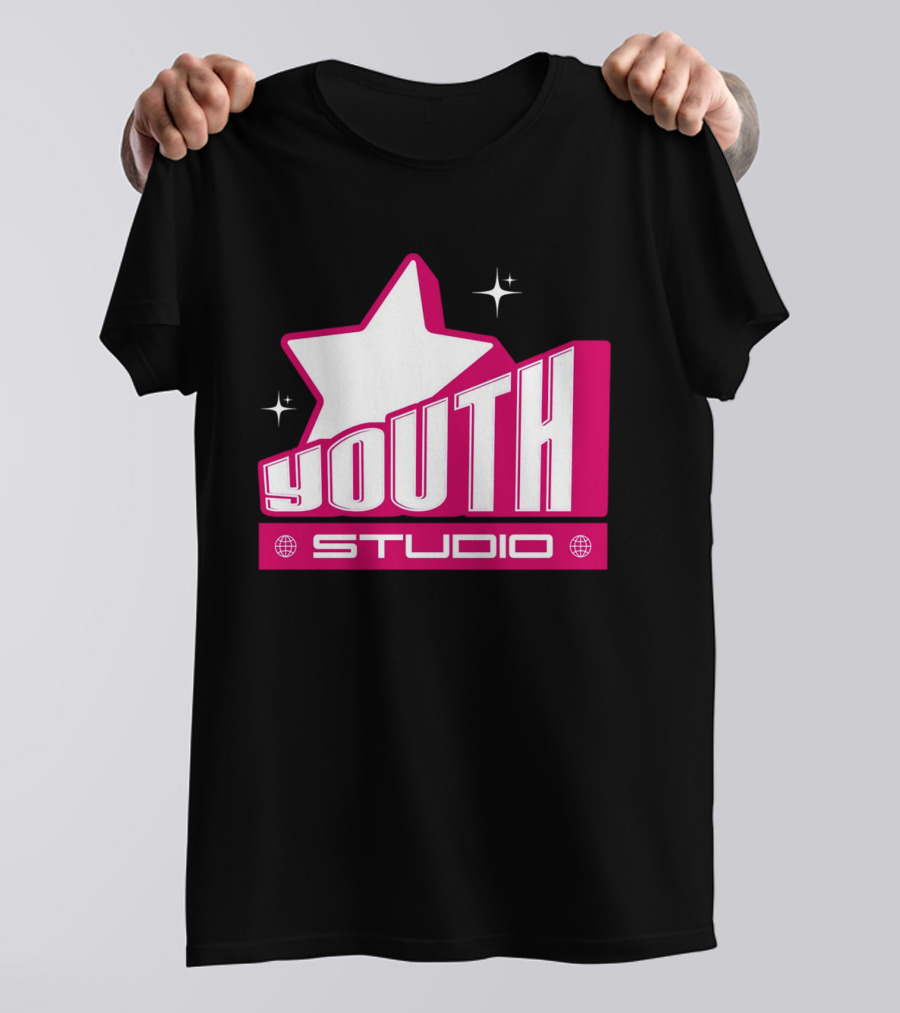 Youth Studio Magenta Y2k Streetwear T-Shirt