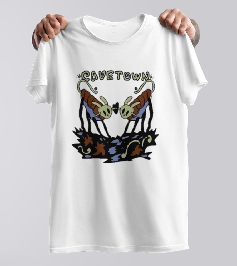Cavetown Bug Lovin Alien Insects With Heart Connection T-Shirt