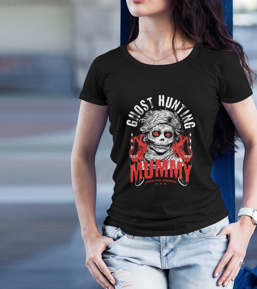 GHOST HUNTING MUMMY EST. 1991 CREATIVE T-Shirt