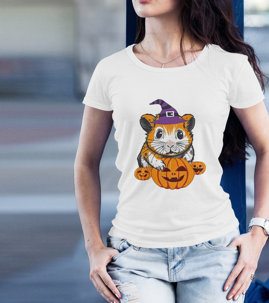 Halloween Guinea Pig With Witch Hat And Pumpkins T-Shirt