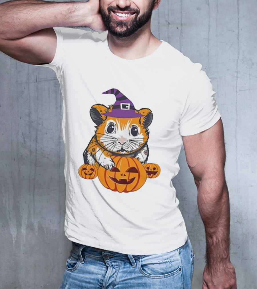 Halloween Guinea Pig With Witch Hat And Pumpkins T-Shirt