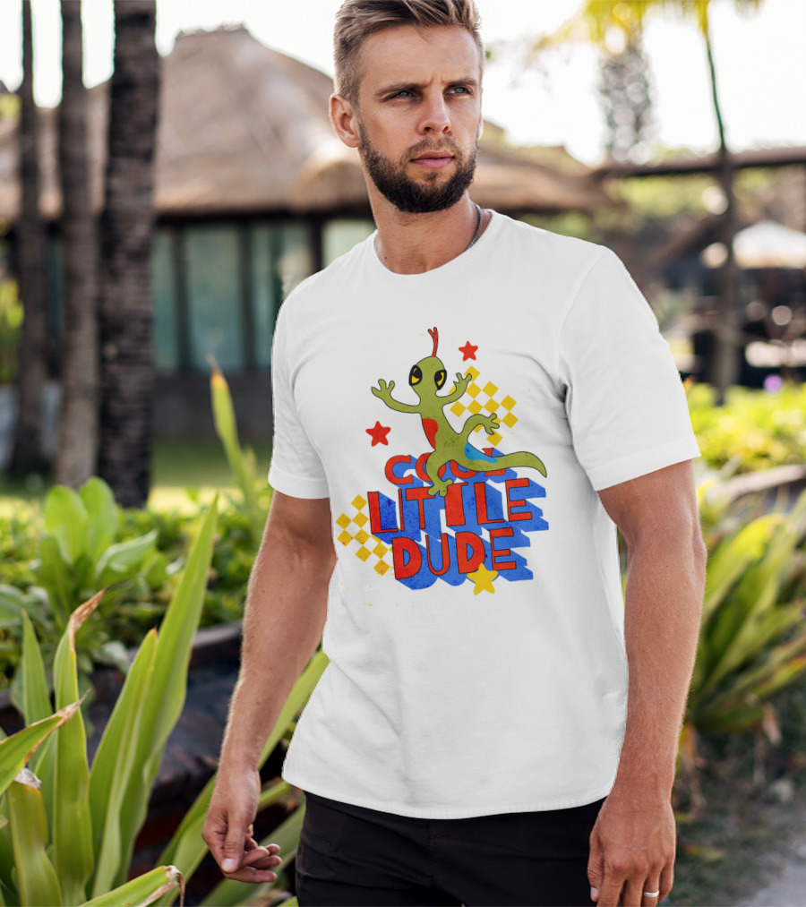 Cool Little Dude Lizard With Stars And Checkerboard T-Shirt