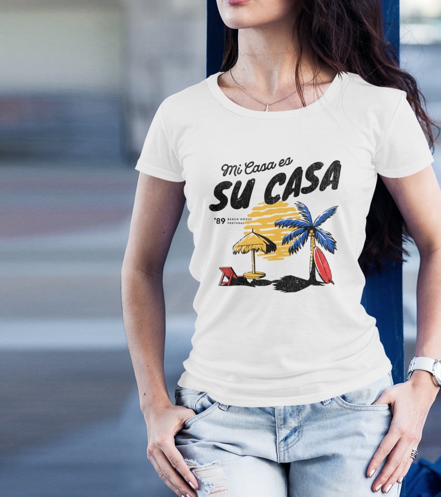 Mi Casa Es Su Casa '89 Beach House Portugal Palm Tree Umbrella Chair Surfboard T-Shirt