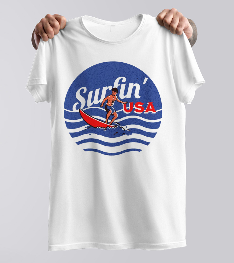 Surfin' USA Surfboard Waves Circle T-Shirt