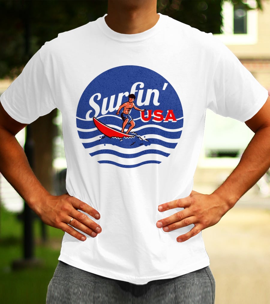 Surfin' USA Surfboard Waves Circle T-Shirt
