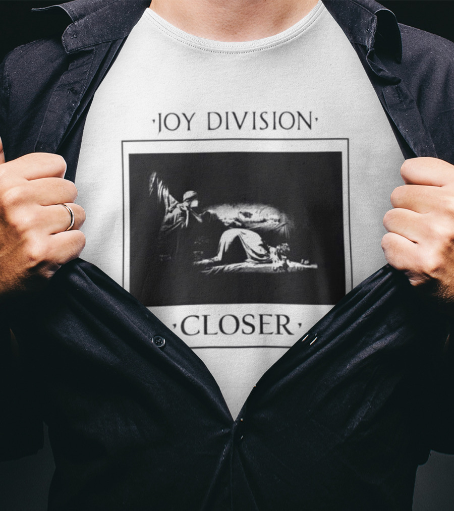 JOY DIVISION CLOSER VINTAGE ALBUM COVER T-Shirt
