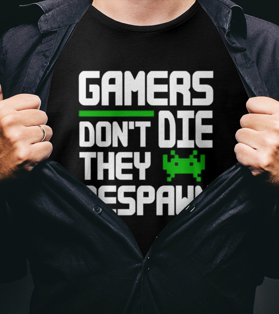Gamers Don’t Die They Respawn Retro Space Invader T-Shirt