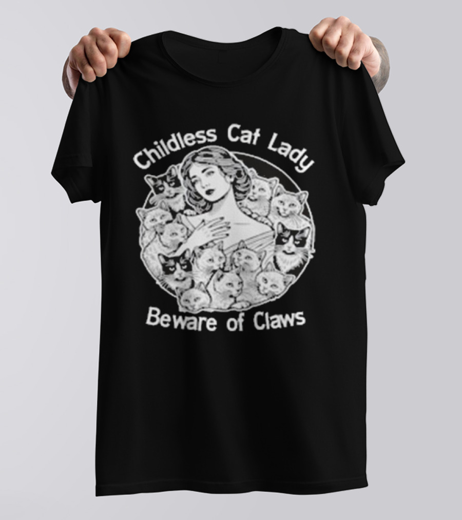 Childless Cat Lady Beware Of Claws Vintage T-Shirt