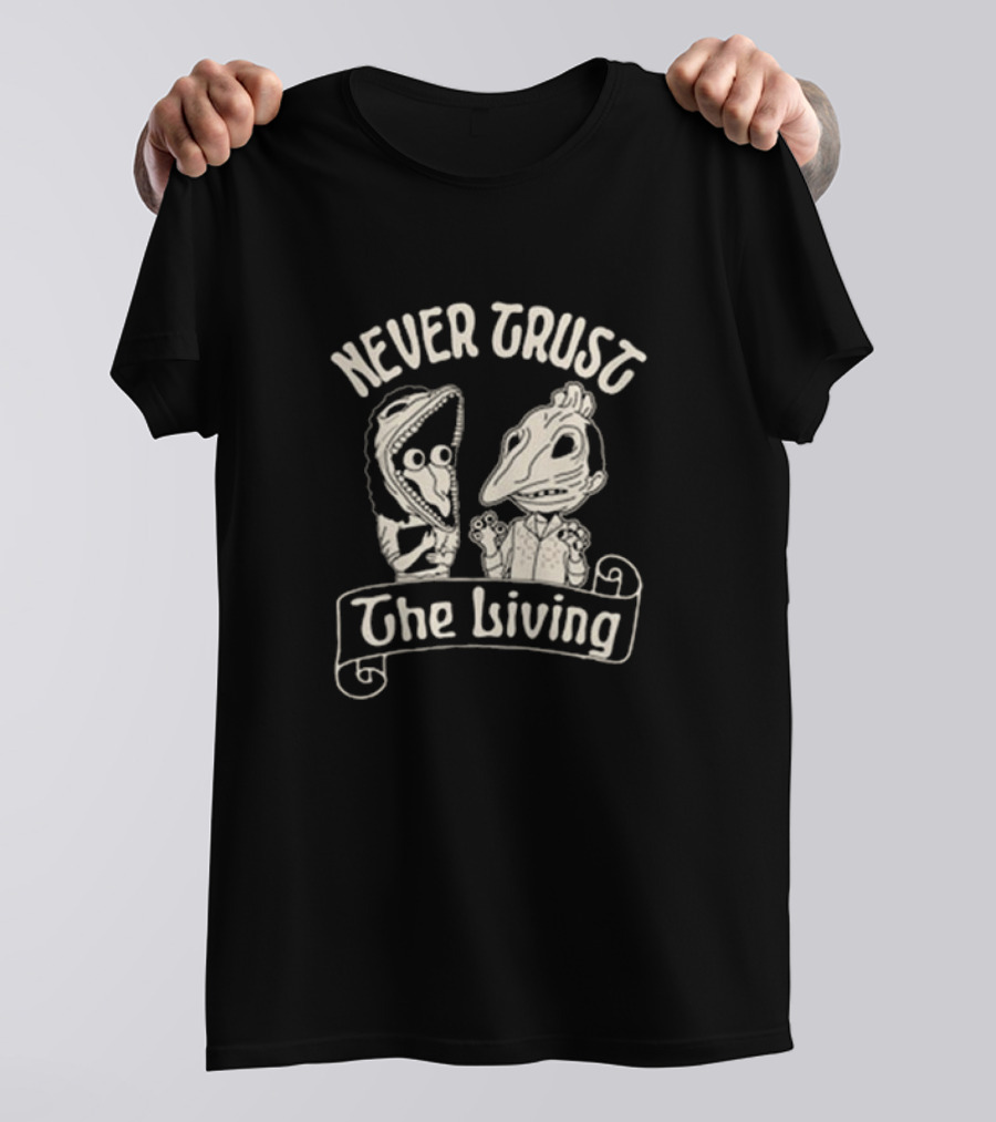 Beetlejuice Never Trust The Living Distorted Faces T-Shirt