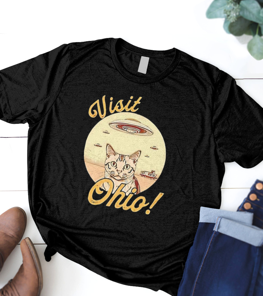 Visit Ohio Cat UFO Alien Spaceship Adventure T-Shirt