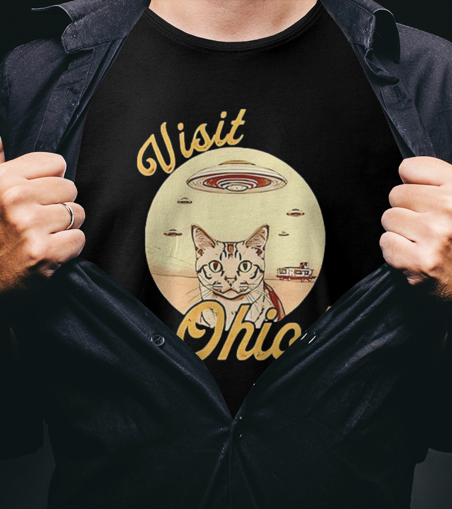 Visit Ohio Cat UFO Alien Spaceship Adventure T-Shirt