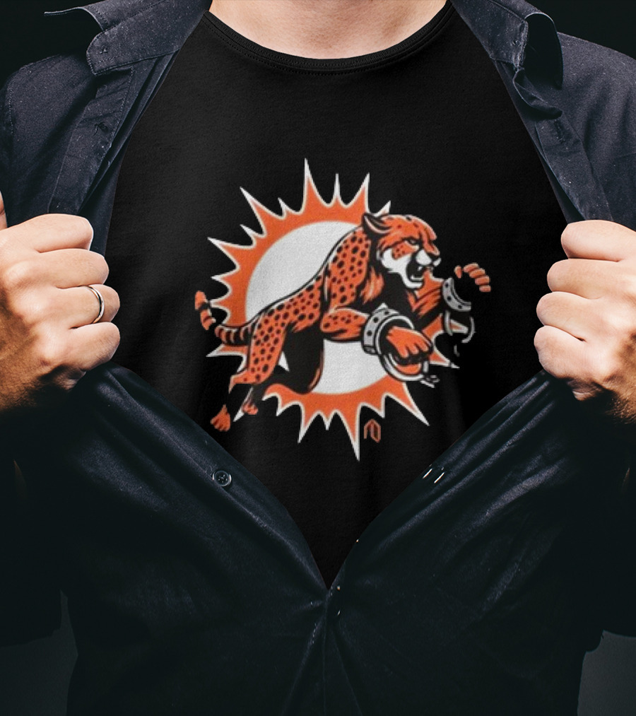 Ty Hill Athlete Cheetah Breaks Free Miami Dolphins Fusion T-Shirt