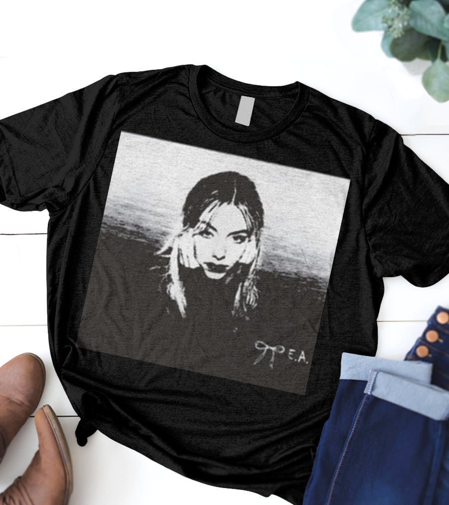 Eileen Alister The Alister E.A. Monochrome T-Shirt