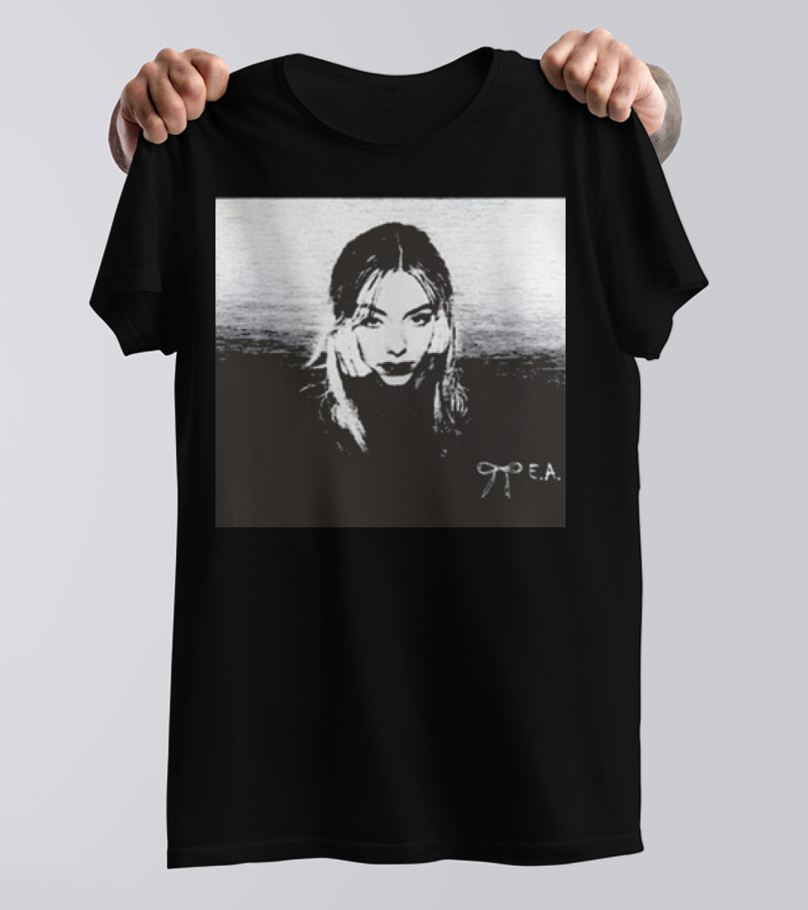 Eileen Alister The Alister E.A. Monochrome T-Shirt