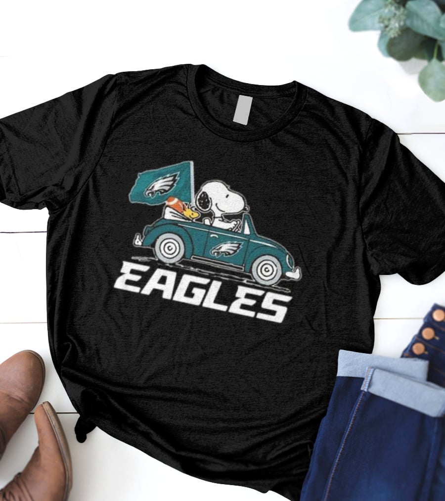 Philadelphia Eagles Snoopy Woodstock Car Ride T-Shirt